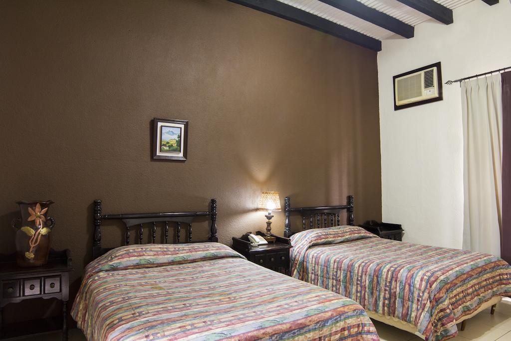 Hotel Posada De Don Jose Retalhuleu Bilik gambar
